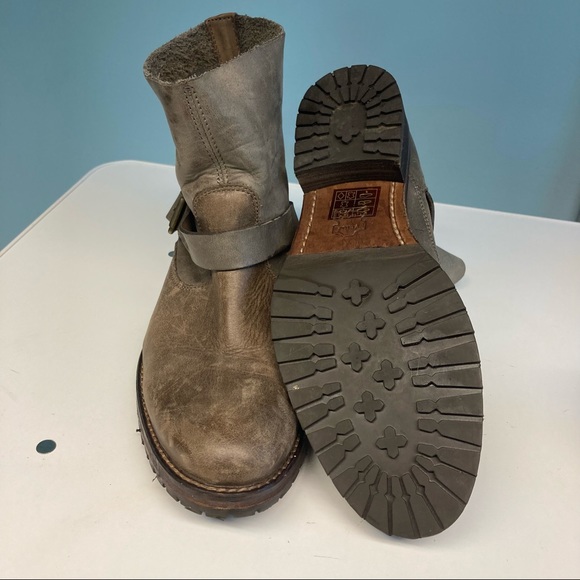 HINGE Siesta Leather Distressed Moto Boots Buckles - Picture 6 of 13